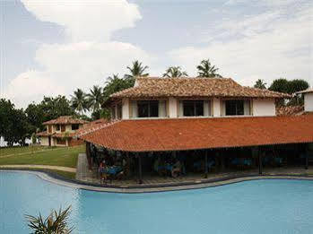 Kosgoda Beach Resort Exterior foto